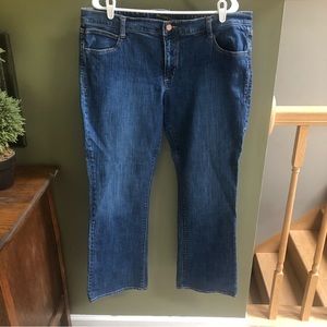 Old navy The Dreamer ladies jeans. Size 16 Regular
